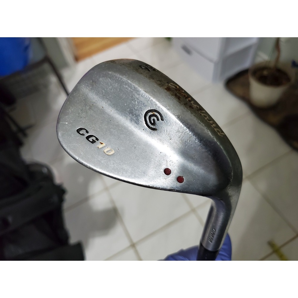Cleveland CG10 56 Degree Wedge CMM 2 Dot Red Dynamic Steel RH 36.5 Mens